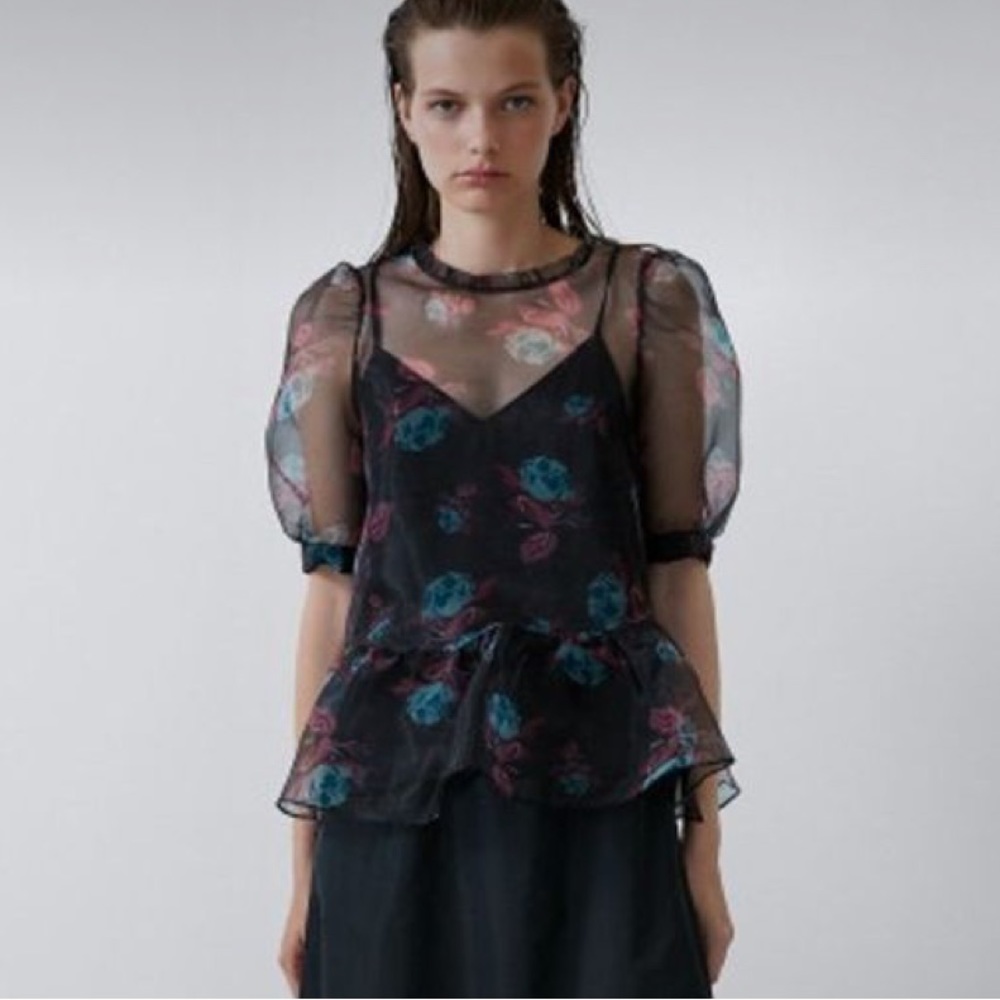 ZARA ORGANZA BLACK BLOUSE FLORAL.